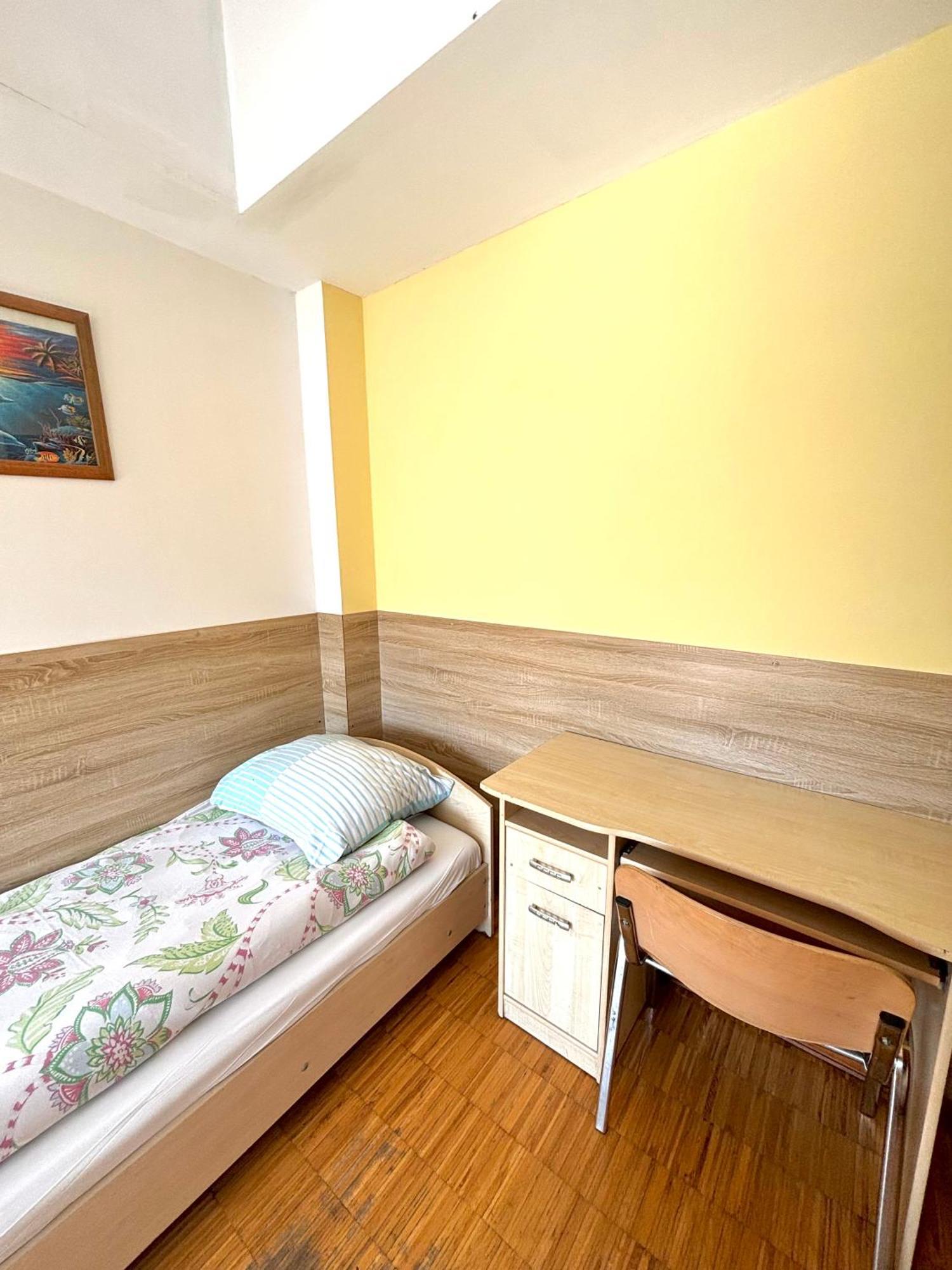 Hostel Nuove Frontiere Νίσα Εξωτερικό φωτογραφία